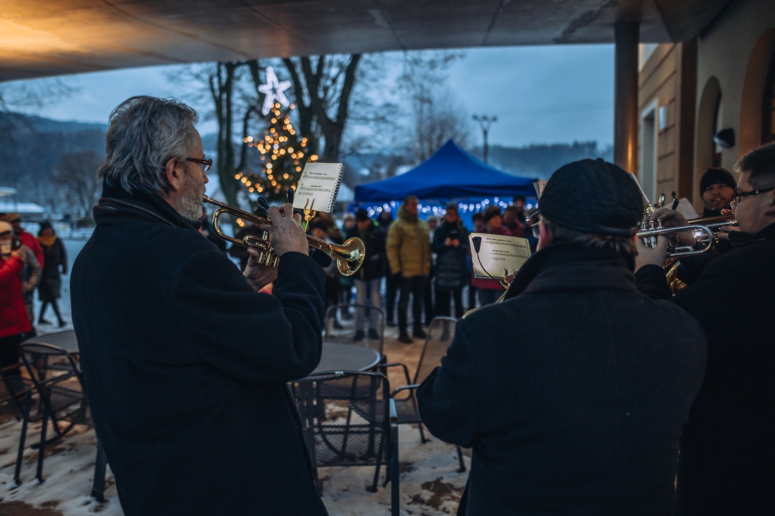 V�noce v N�chod� 2025: Nechte se un�st kouzlem adventu