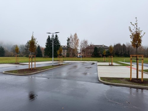 Parkoviště u dopravního hřiště