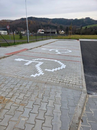 Parkoviště u dopravního hřiště