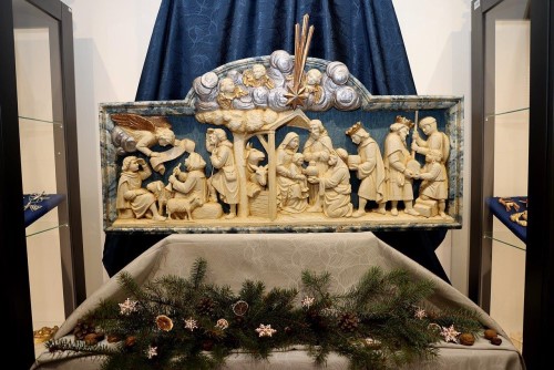 3. adventn� ned�le