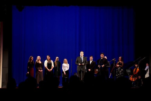 3. adventn� ned�le